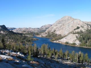 Sierra04_images/Sierra04_600_TildenLake.jpg